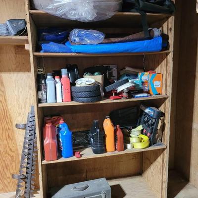 Garage Lot 8