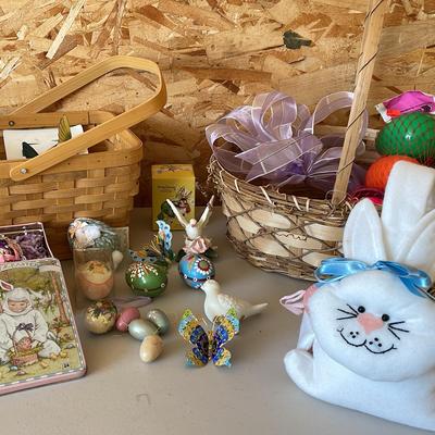 Spring/Easter Decor