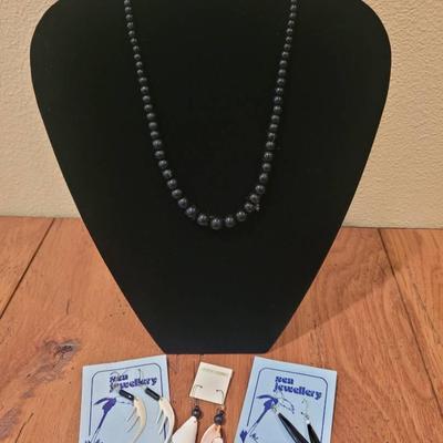 Tonga Sea Jewelry-Shrimp Claw, Black Coral & Aventurine 