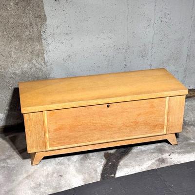 Lane Cedar Chest