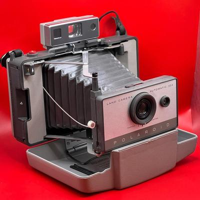 Polaroid Automatic 103 Land Camera in Box