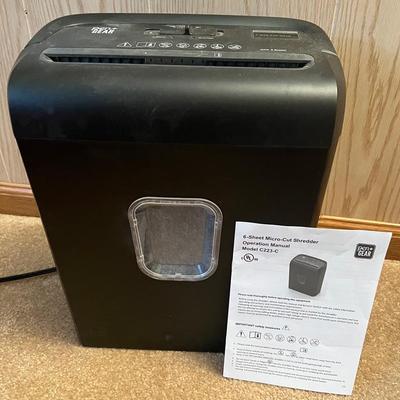 Pen & Gear 6-Sheet Micro-Cut Shredder & Operation Manual