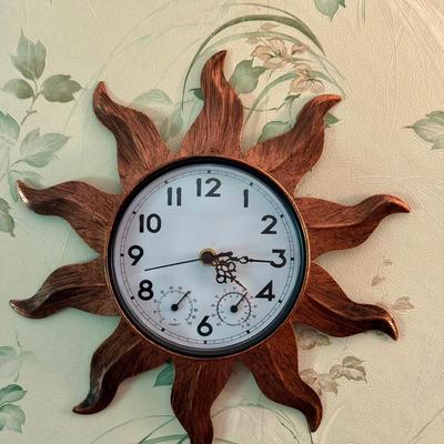 Sunburst Clock