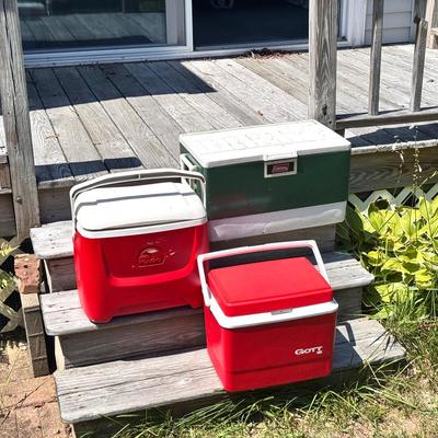 (3) Coolers - Feat Coleman