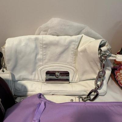 Sale Photo Thumbnail #11: Vintage white leather Coach purse