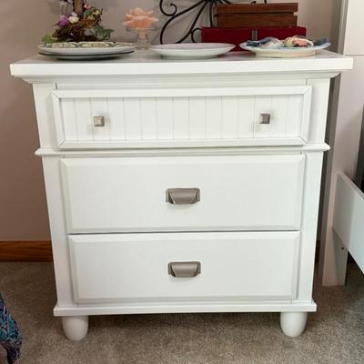 Sale Photo Thumbnail #5: White modern nightstand 