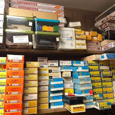 Sale Photo Thumbnail #388