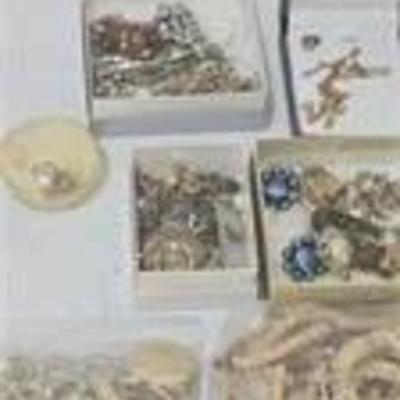 Sale Photo Thumbnail #36
