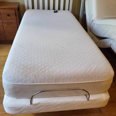 Adjustable Twin Bed with Tempur-Pedic Mattress #1