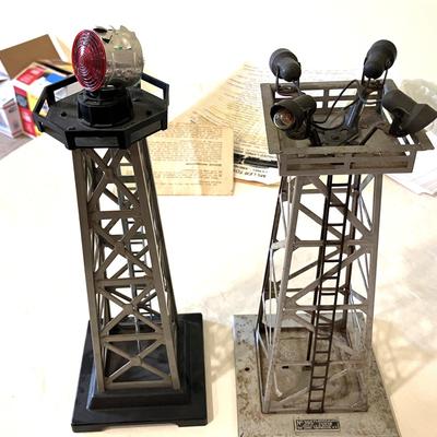 Lot 078-BON: Vintage Floodlight & Revolving Beacon Towers 