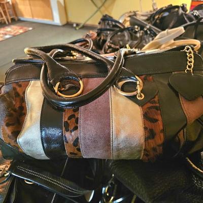 Sale Photo Thumbnail #201