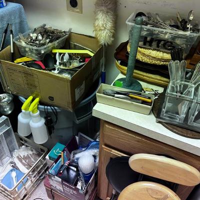 Sale Photo Thumbnail #144
