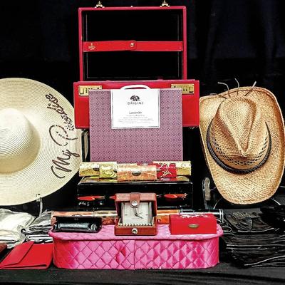 Vintage Accessories & Fred Jewelry Box Set – Hats, Gloves, Vanity Items & More