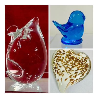 Paperweights: Danish Crystal Mouse & Leo Ward Signed Bluebird & More
