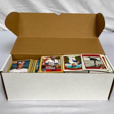 Topps, Bowman, Donross Baseball Cards + More! 
