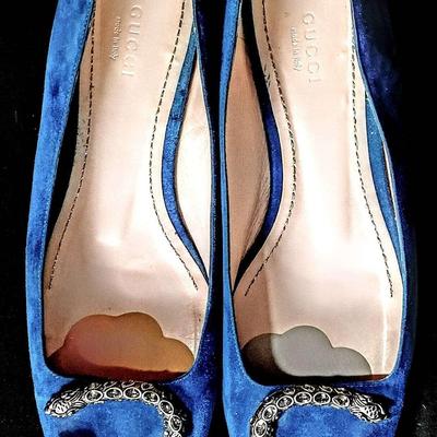 Authentic Gucci Suede Flats – "Dionysus" Size 39 European / US 9