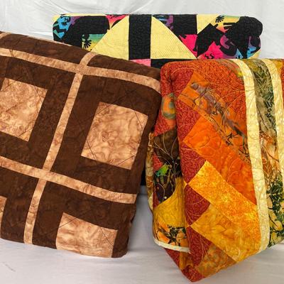 Beautiful Handmade Quilts Woven By Familial Hands 