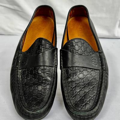 Gucci Calfskin Miro Soft Microguccissima Men's Driver Loafers