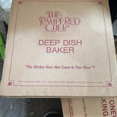 Sale Photo Thumbnail #56: Pampered Chief new bakers dish. 