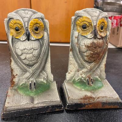 Cast Iron Owl Bookends