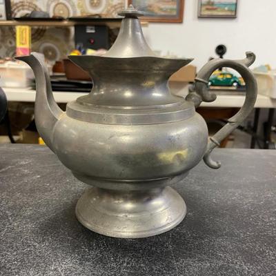 I.C. Lewis (CT) Pewter Teapot