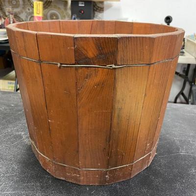 wood pail