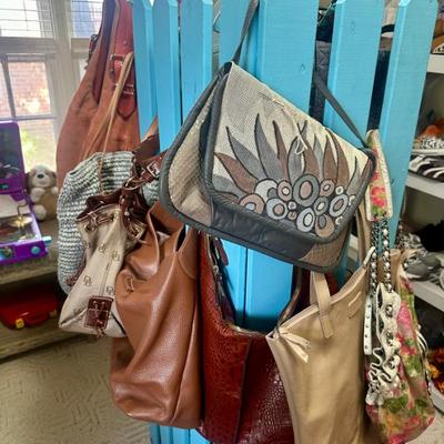 Sale Photo Thumbnail #42