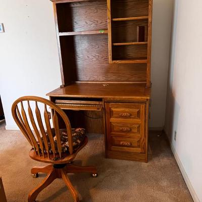 2 piece wood desk