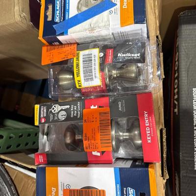 Sale Photo Thumbnail #682