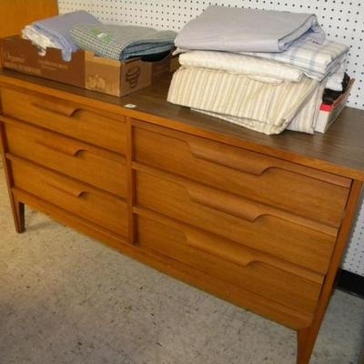 Sale Photo Thumbnail #36