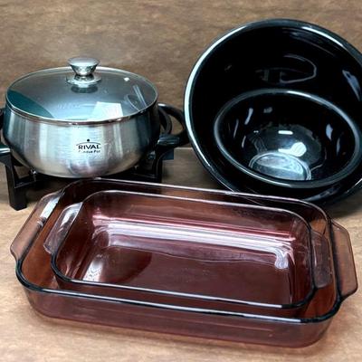 “Pyrex,” and “Rival” Kitchen Cookware 