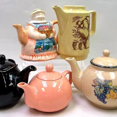 “Home & Garden” and Vintage Teapots