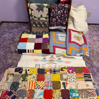 Mystery Lot: Antique & Vintage Quilts