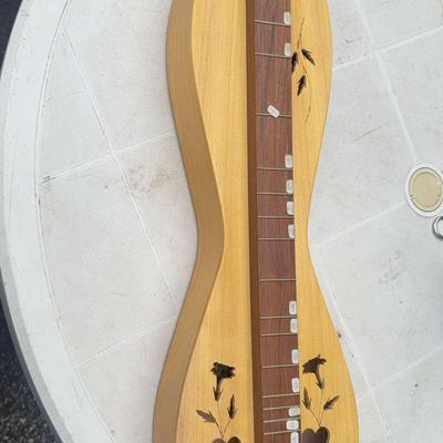 Appalachian Dulcimer/Lap Dulcimer