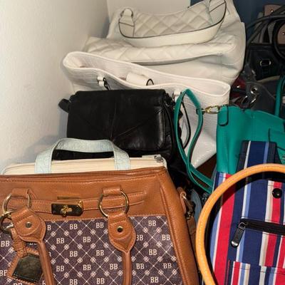 Sale Photo Thumbnail #324