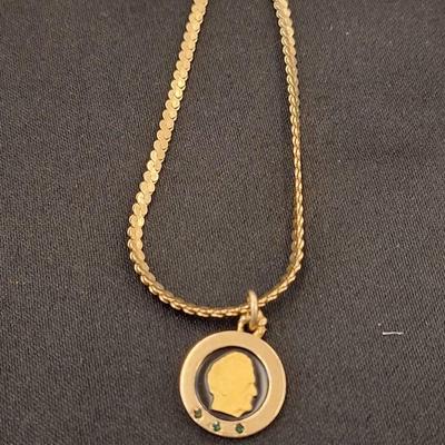 John Deere 10K with 3 Simulated Emeral Pendant 10 Bracelet 6g