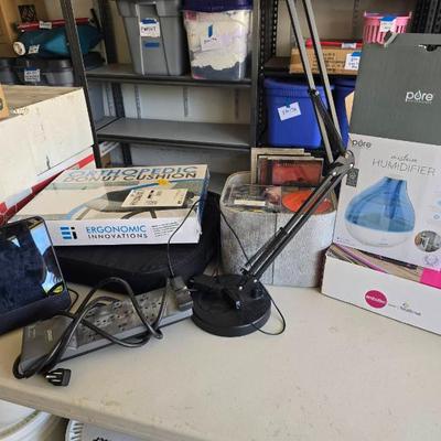 Em184 facebook portal and cd miscellaneous lot