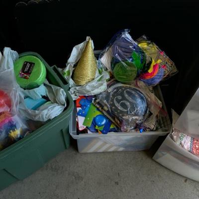 Em173 party supplies mystery lot