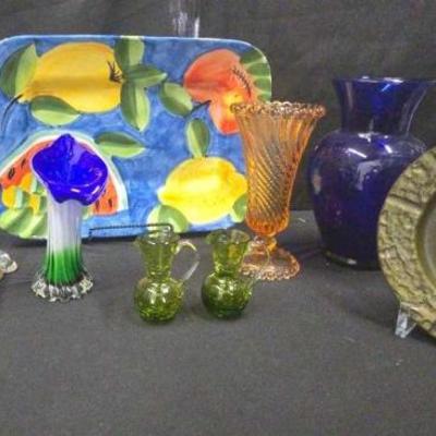 Ct271 kitchen servings bursting with color