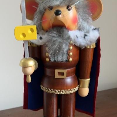 Seiffener mouse king nutcracker