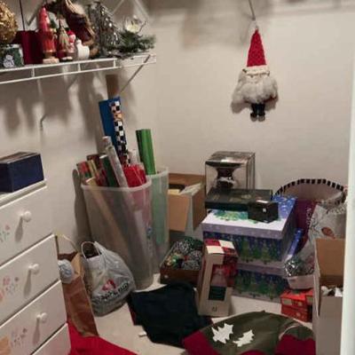 Christmas closet bonanza