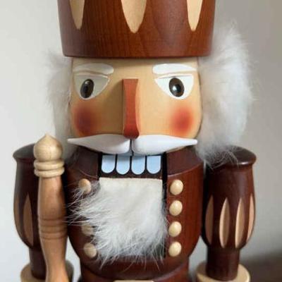 Seiffener soldier nutcracker