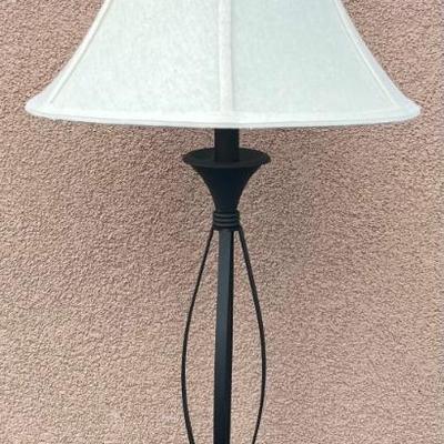 32" Black Metal Base Table Lamp 