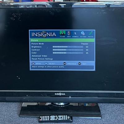 Insignia 42 Inch Tv With Remove, Power Cable, & Base 