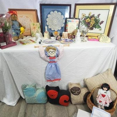 1980s Themed Decor Bundle