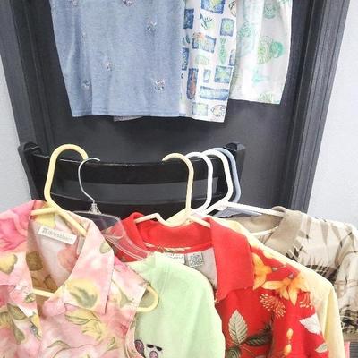 Women’s Summer Apparel Sizes S,M,L