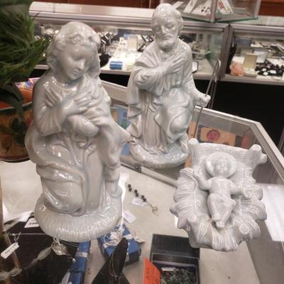Sale Photo Thumbnail #3