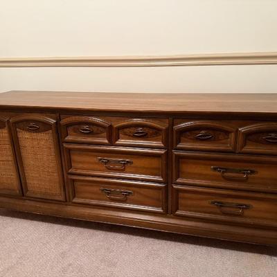 Sale Photo Thumbnail #172