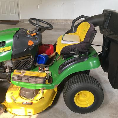 John Deere Riding Lawnmower with Double Bagger