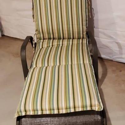 Adjustable Chaise Lounge with Cushion